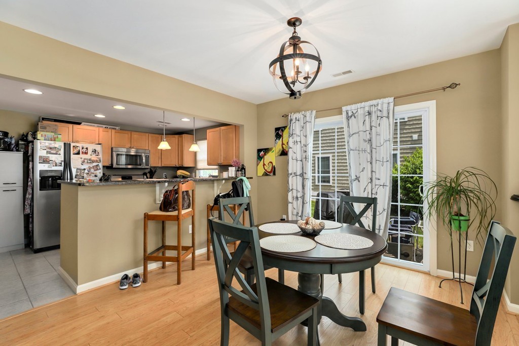 27 Turtle Brook Road, Unit 27 Canton, MA 02021 - Photo 9 of 24 Gallery Image 9