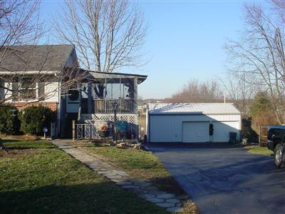 1040 Bethel Road Nicholasville, KY 40356 - Photo 30 of 33 Large garage with workshop area