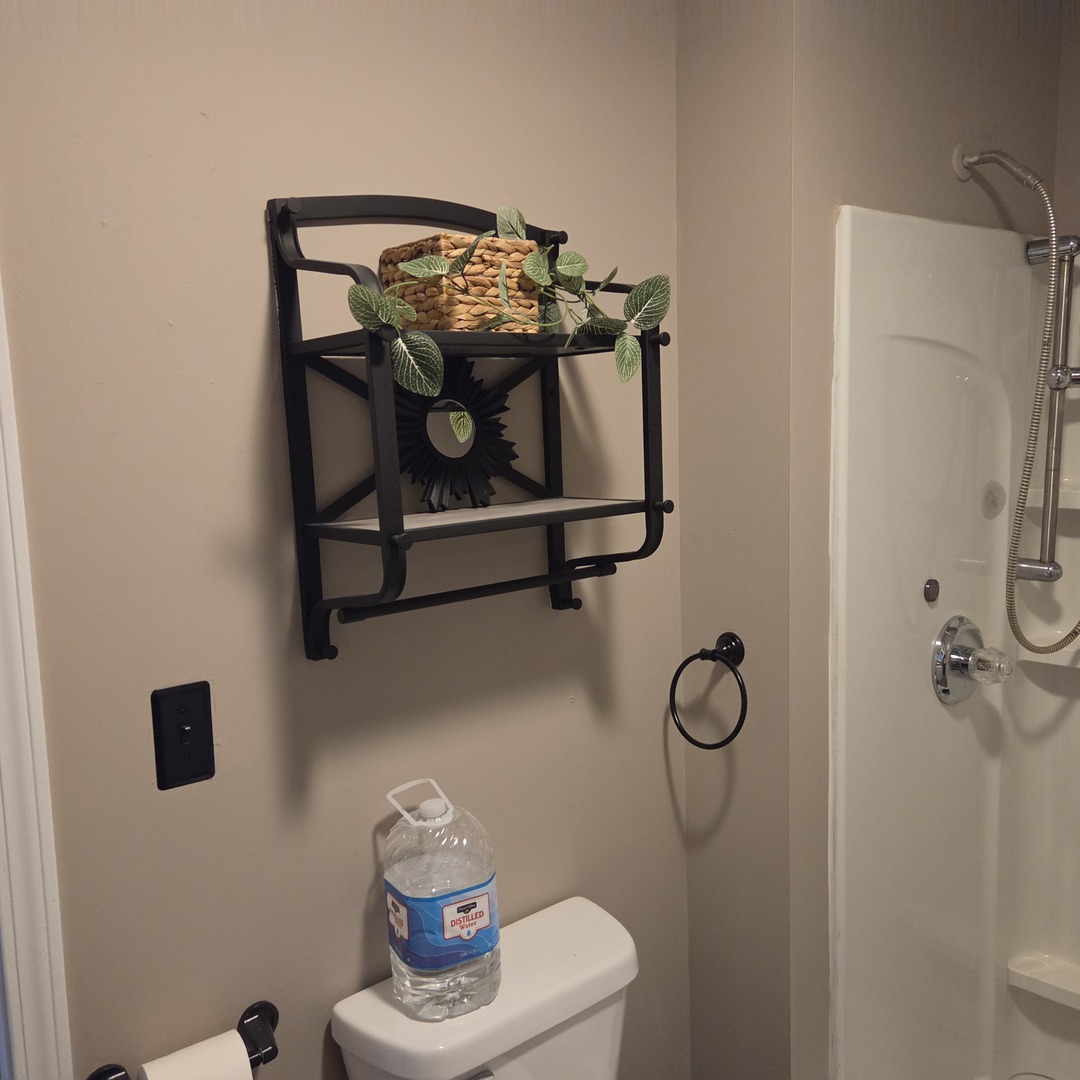 903 South Walnut Street Sesser, IL 62884 - Photo 11 of 16