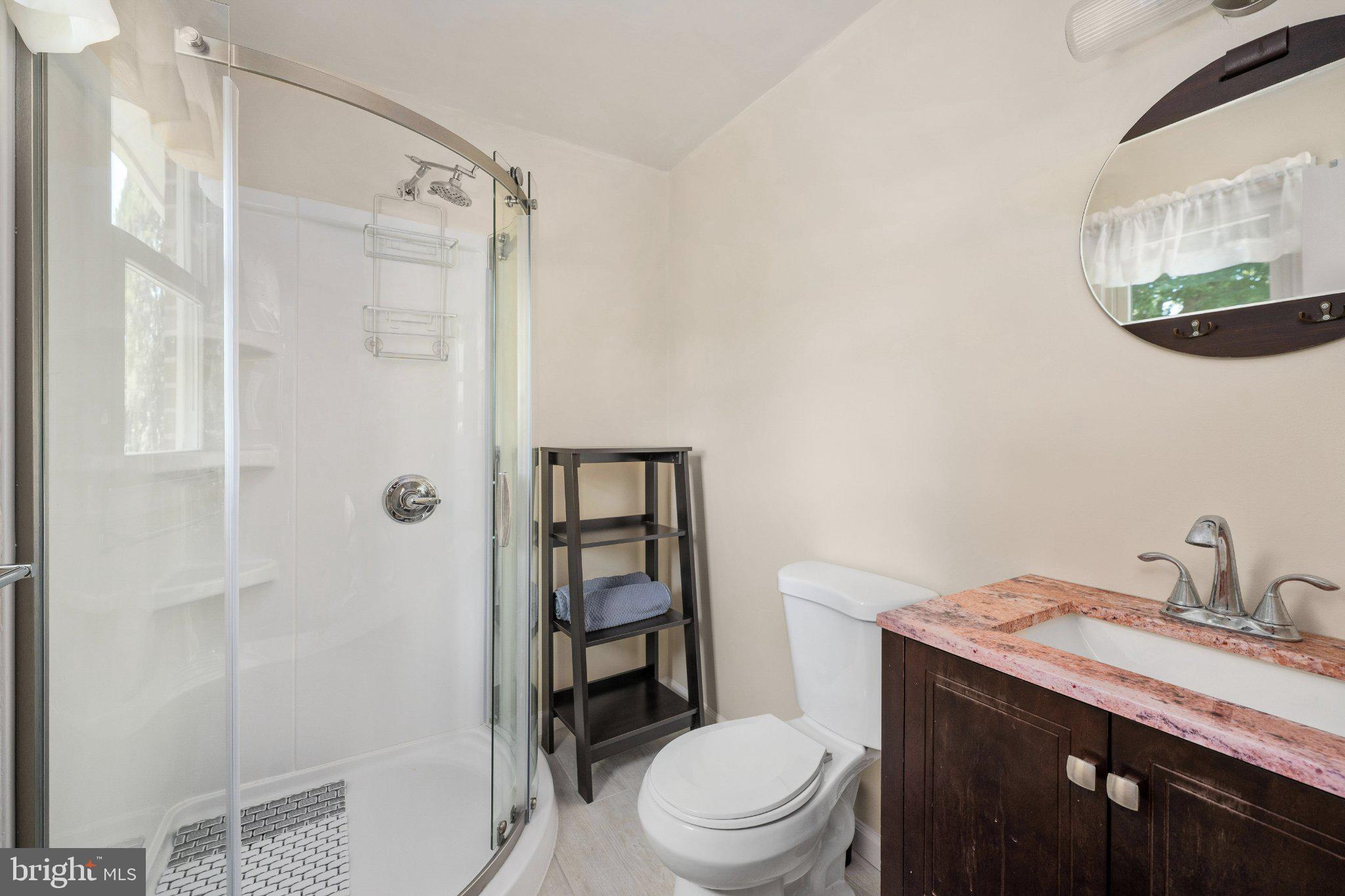 279 Harbor Drive Reedville, VA 22539 - Photo 34 of 97 Remodeled primary bath