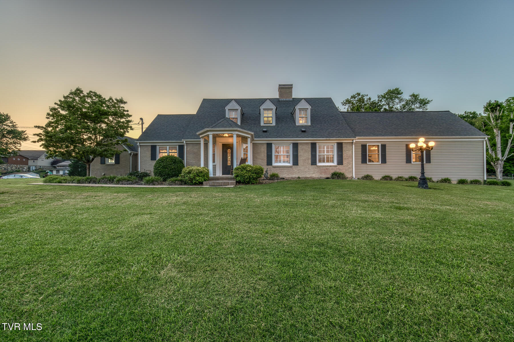 130 Fain Road Blountville, TN 37617 - Photo 3 of 84 130 Fain Rd-3