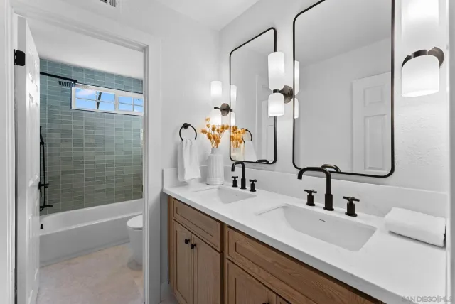 $1,999,000 | 12257 Avenida Consentido, San Diego, CA 92128