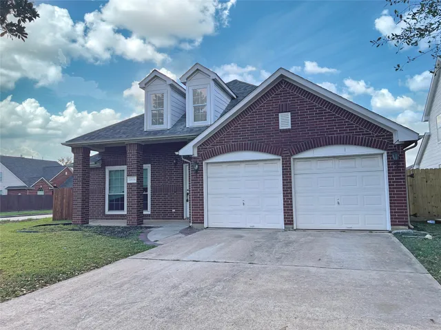 $2,200 | 10018 San Ignacio, Houston, TX 77075