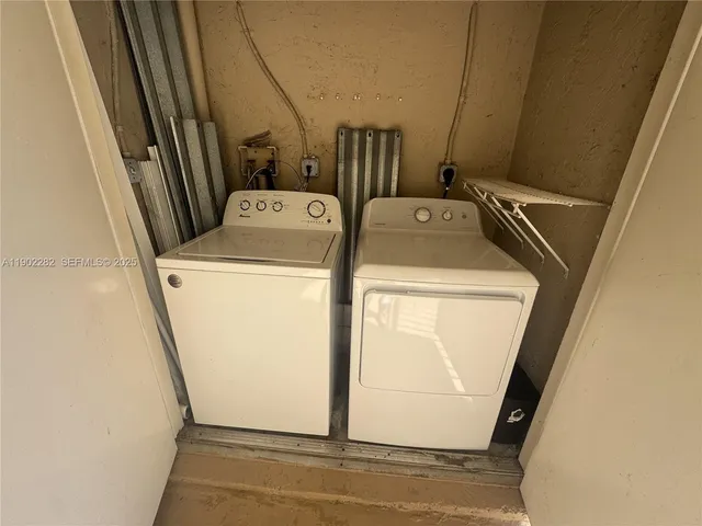 $2,300 | 11730 Southwest 2nd Street, Unit 12202, Pembroke Pines, FL 33025