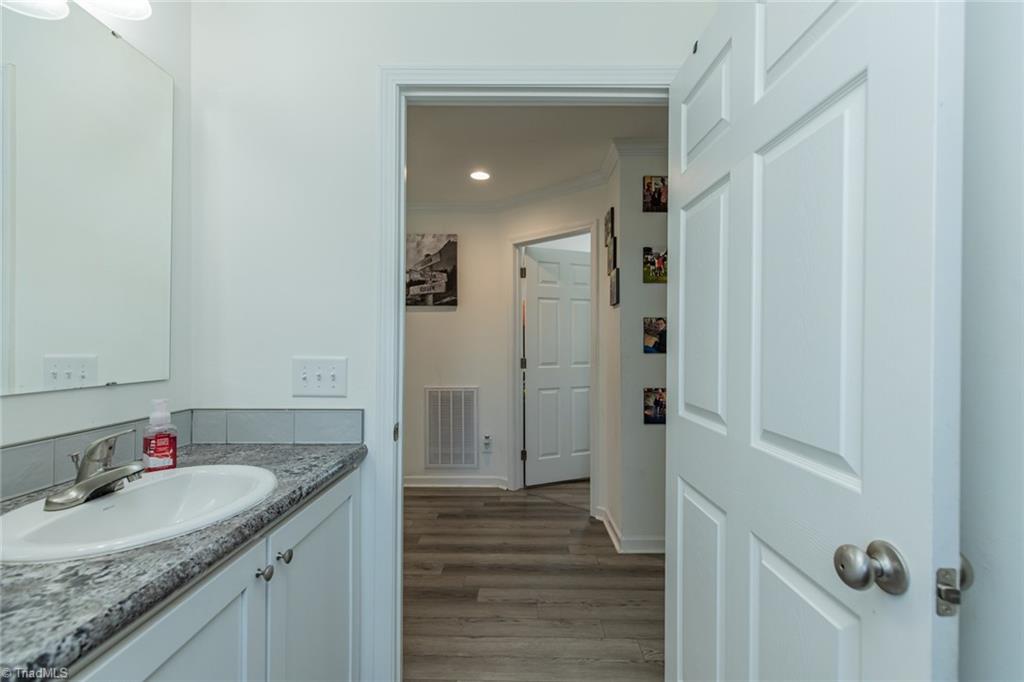1305 Dunlap Road Madison, NC 27025 - Photo 15 of 30