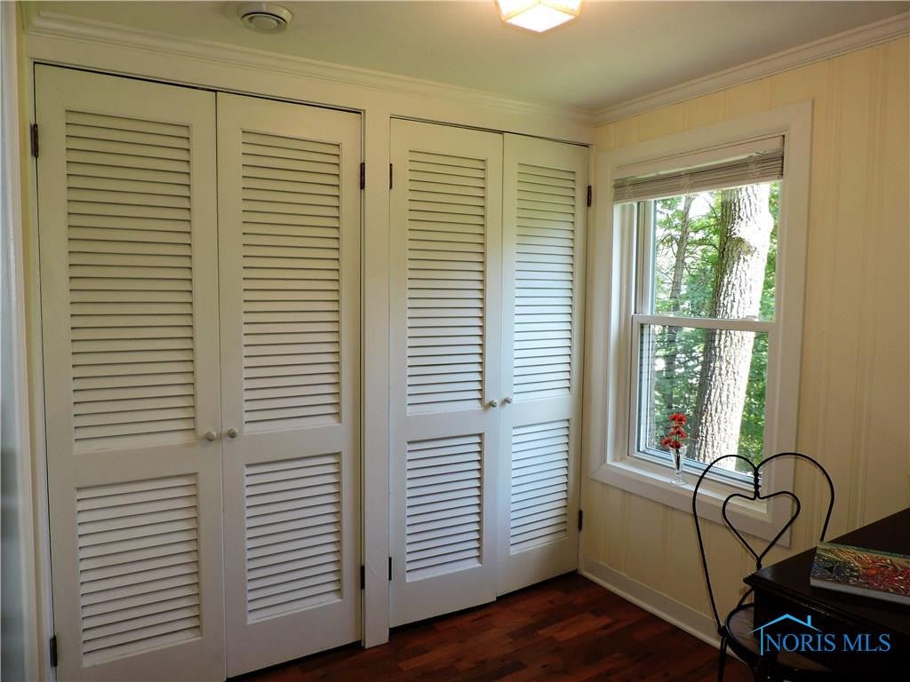 215 South River Road Waterville, OH 43566 - Photo 7 of 23 Gallery Image 7