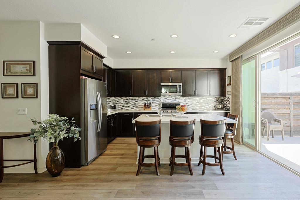 2037 Tango Loop, Unit 2 Chula Vista, CA 91915 - Photo 8 of 60