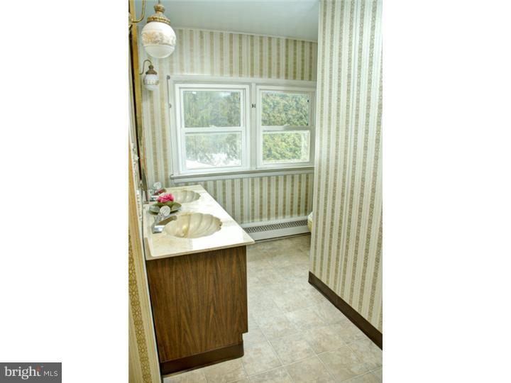 161 South Shady Retreat Road Doylestown, PA 18901 - Photo 14 of 20 Master Bathroom