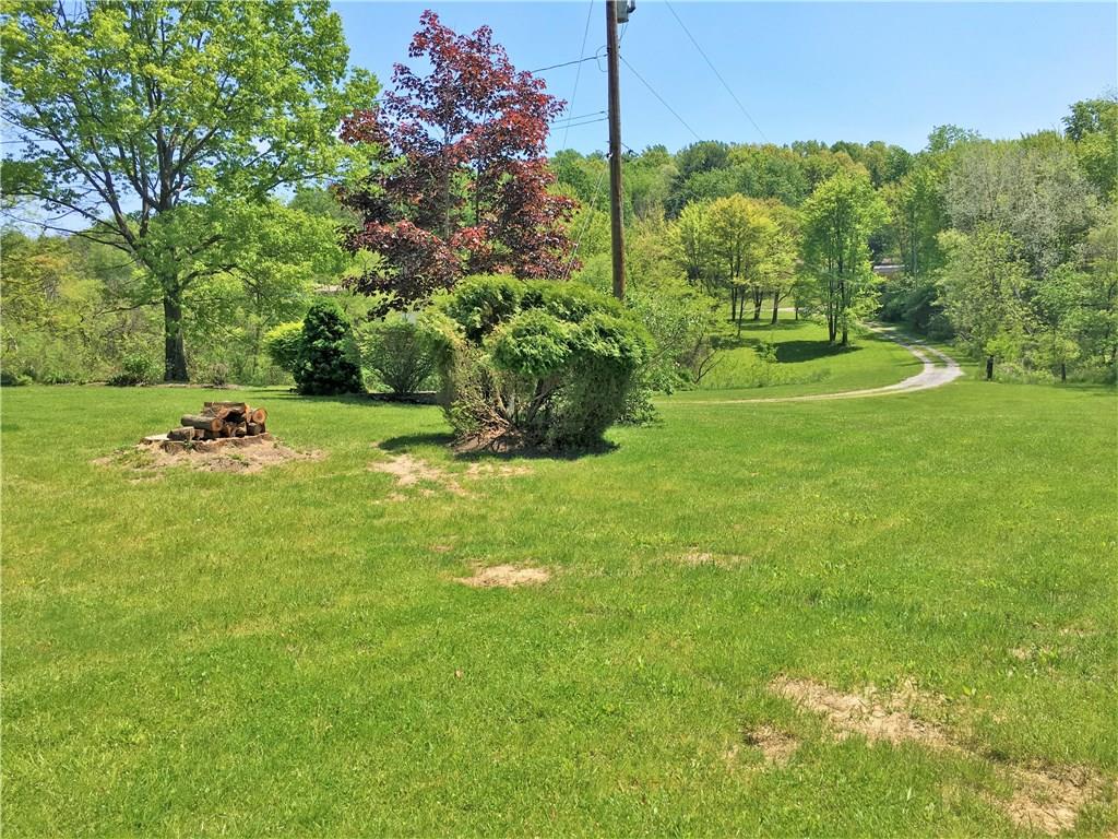815 Rose Road New Castle, PA 16101 - Photo 5 of 24
