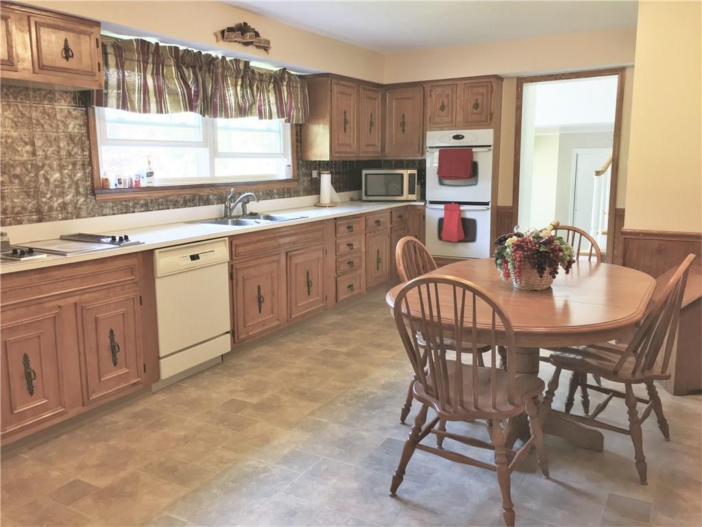 815 Rose Road New Castle, PA 16101 - Photo 9 of 24