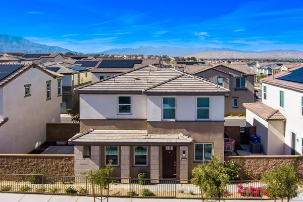 $3,200 | 76305 Columbia Drive, Palm Desert, CA 92211