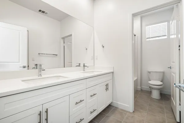 $3,200 | 76305 Columbia Drive, Palm Desert, CA 92211