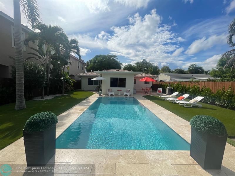 632 Southwest 8th Ave  