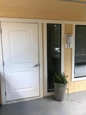 $1,250 | 300 Yacht Club Drive, Unit 11A, Niceville, FL 32578