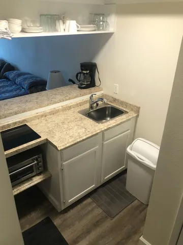 $1,250 | 300 Yacht Club Drive, Unit 11A, Niceville, FL 32578