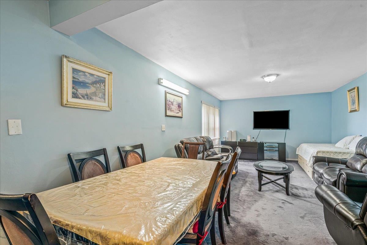 144-55 Melbourne Avenue, Unit 2E Queens, NY 11367 - Photo 4 of 21 a view of a dining room with furniture
