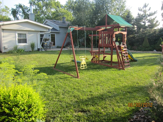 756 Westmere Road Des Plaines, IL 60016 - Photo 12 of 14 Gallery Image 12