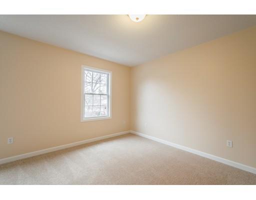 116 Gresham Street Springfield, MA 01119 - Photo 17 of 30 Gallery Image 17