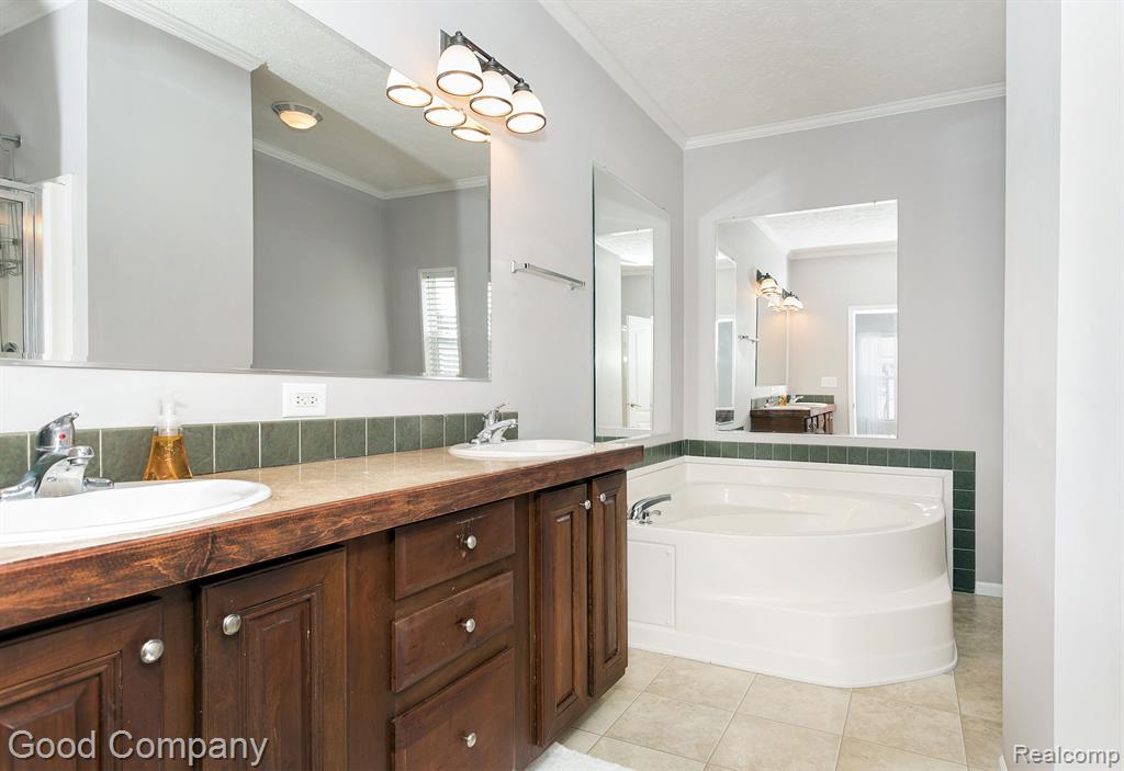 6655 Jackson Road Ann Arbor, MI 48103 - Photo 20 of 45 Gallery Image 20