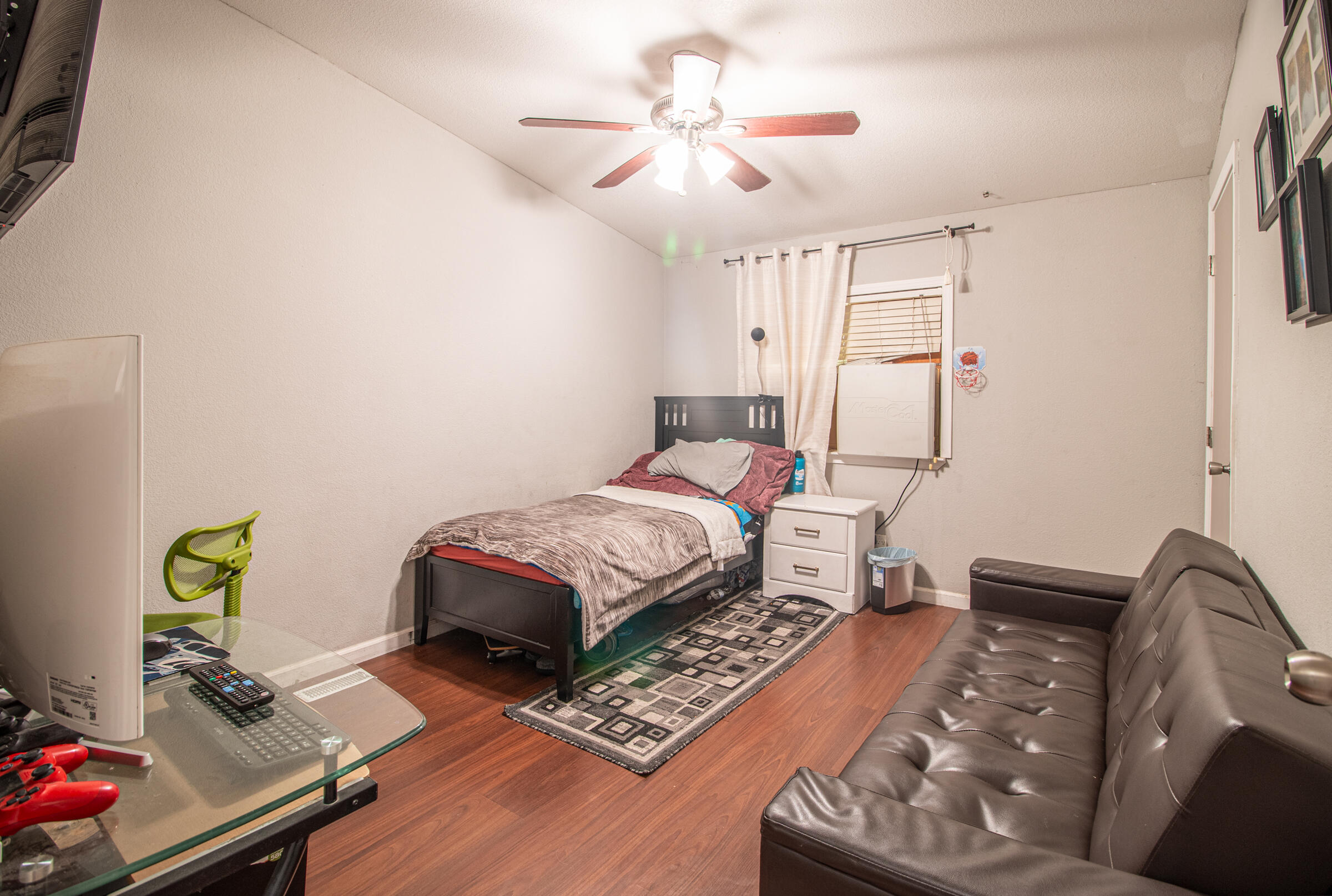 4444 Avenue R Palmdale, CA 93552 - Photo 19 of 22 IMG_0275-HDR
