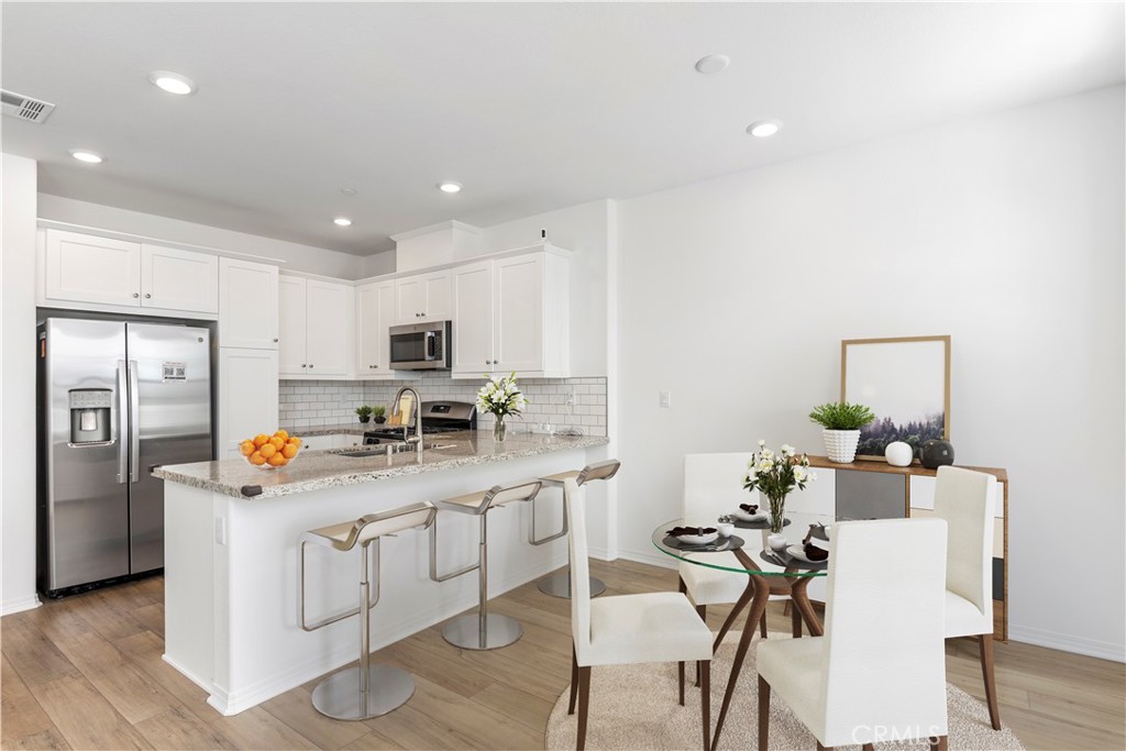 Photo have been Digitally Staged