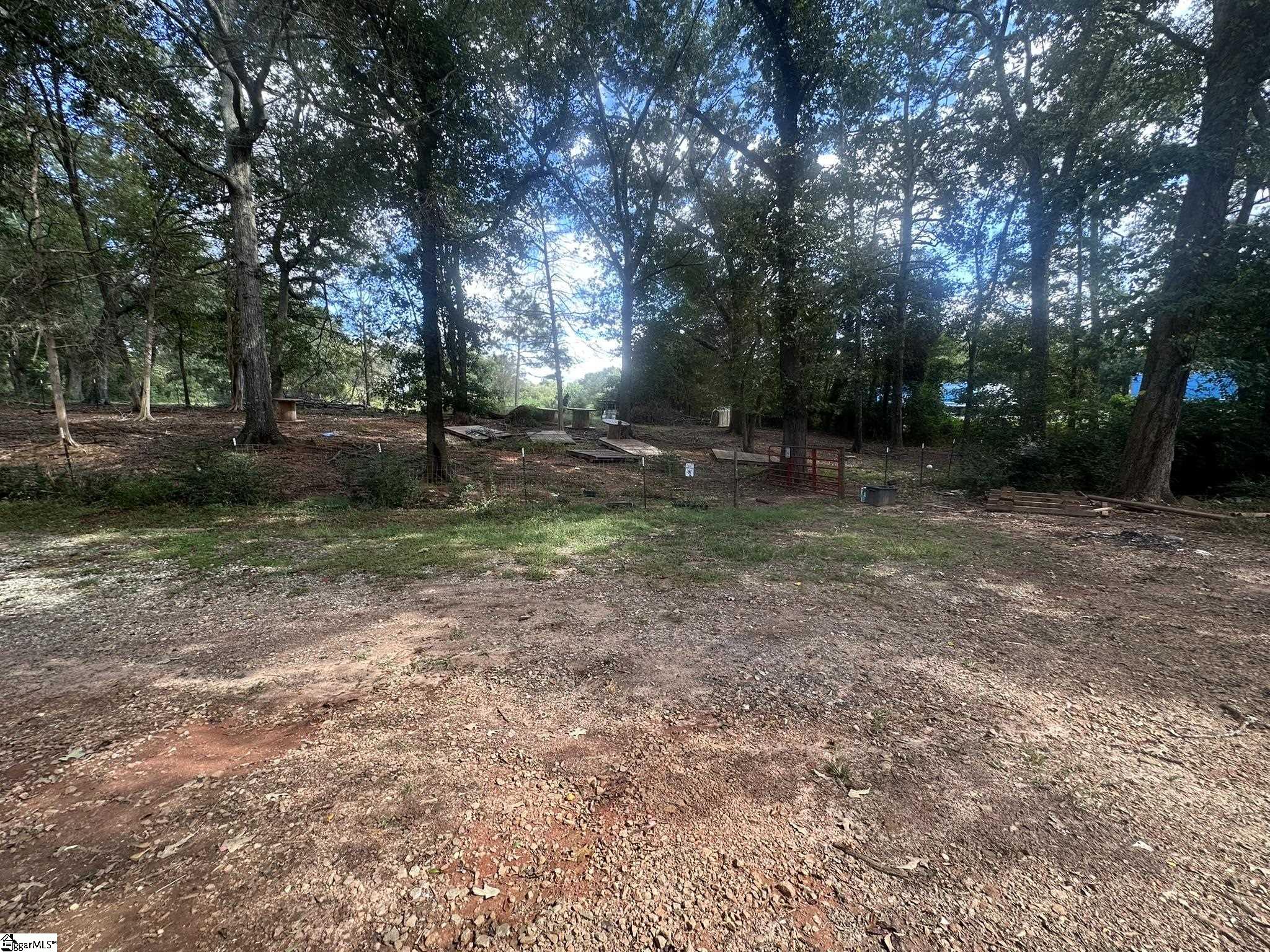 220 Oak Shores Road Anderson, SC 29625 - Photo 17 of 22