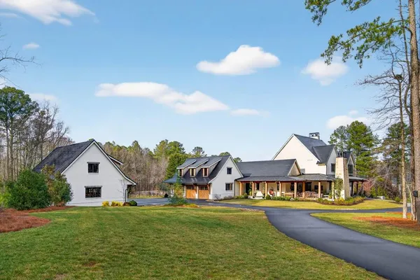 $5,000,000 | 943 Kennesaw Due West Road Northwest, Kennesaw, GA 30152