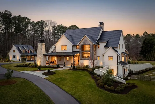 $5,000,000 | 943 Kennesaw Due West Road Northwest, Kennesaw, GA 30152