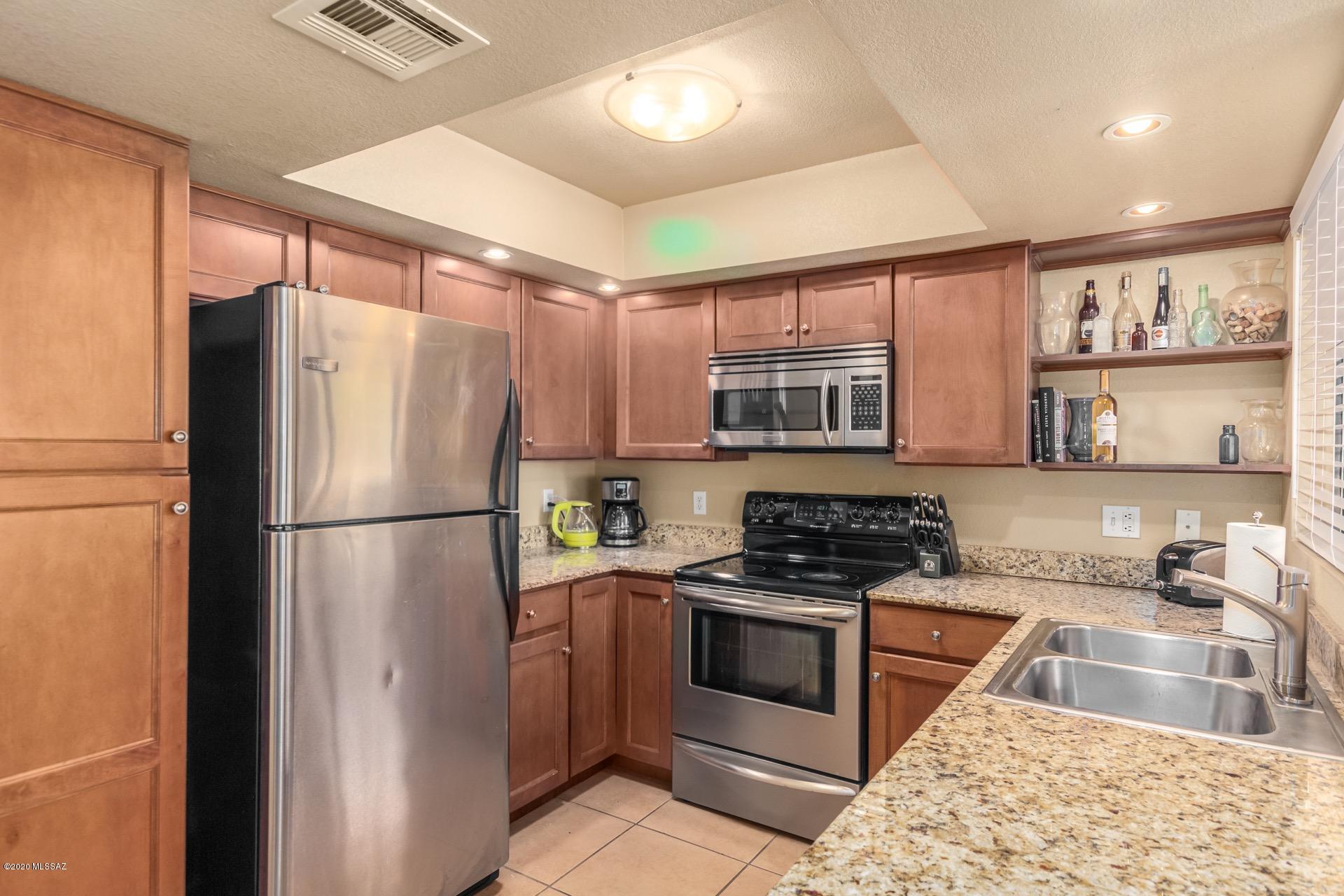 7255 East Snyder Road, Unit 1202 Tucson, AZ 85750 - Photo 4 of 15