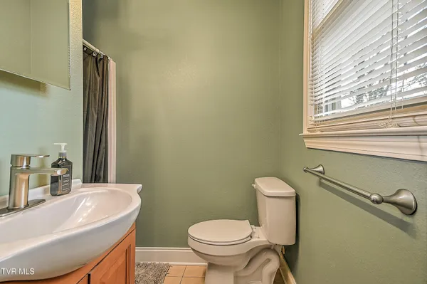 $379,900 | 155 Santa Monica Drive, Bristol, VA 24201