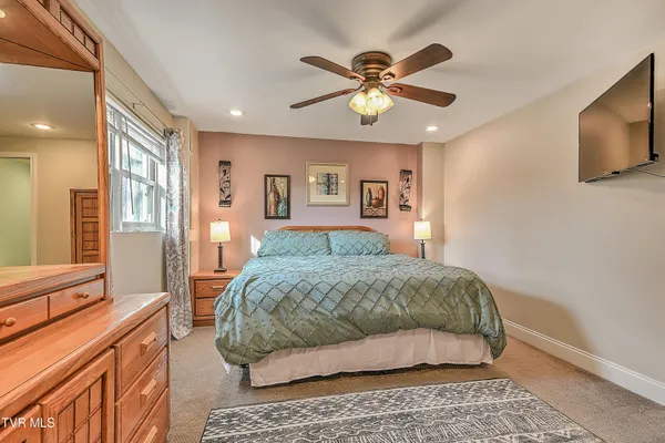 $379,900 | 155 Santa Monica Drive, Bristol, VA 24201