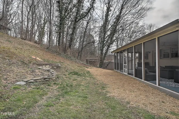 $379,900 | 155 Santa Monica Drive, Bristol, VA 24201