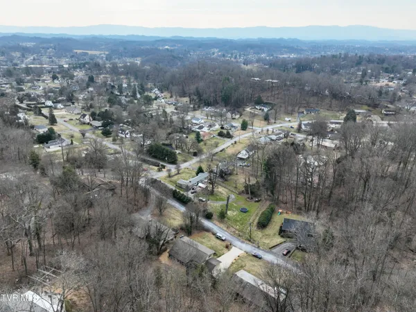 $379,900 | 155 Santa Monica Drive, Bristol, VA 24201