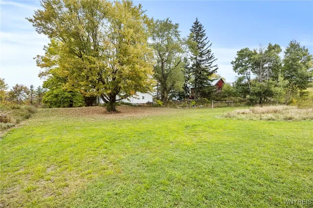 $199,999 | 982 Sumner Road, Darien, NY 14040