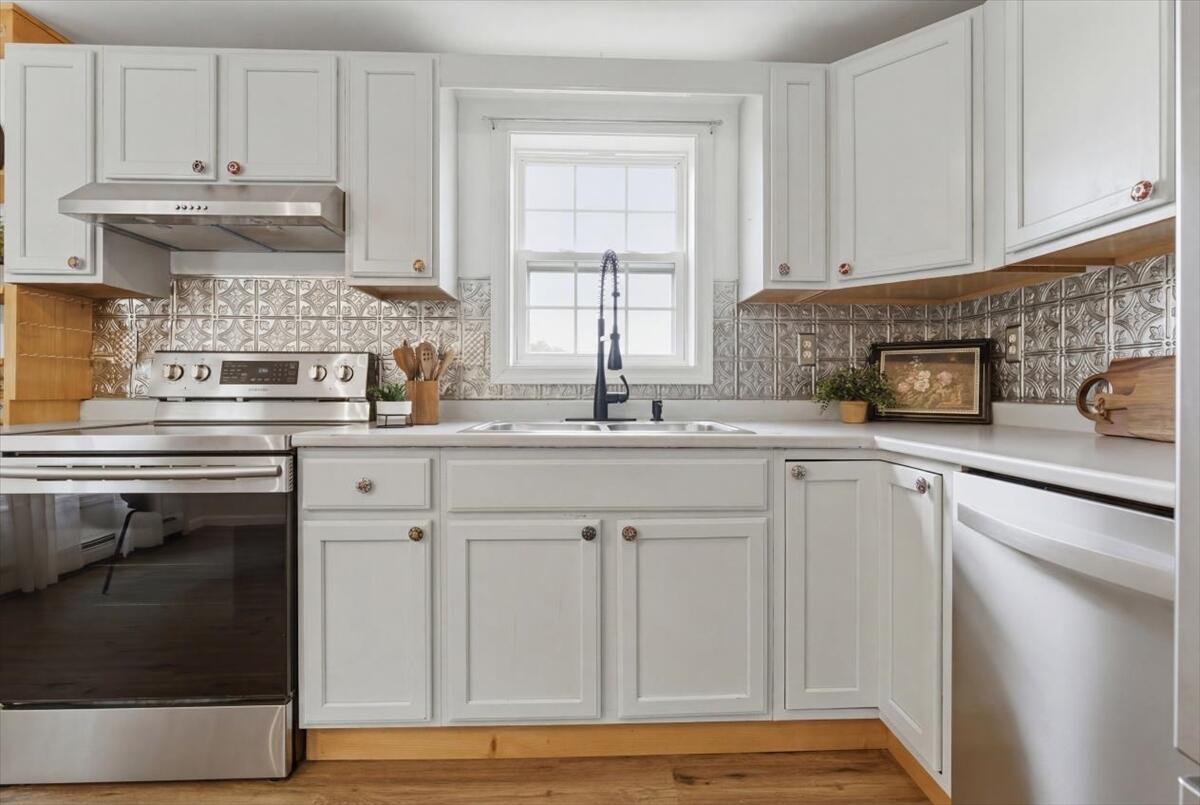 69 Collinsbrook Road Brunswick, ME 04011 - Photo 24 of 79 23-DSC00999_reedit_332a0a25