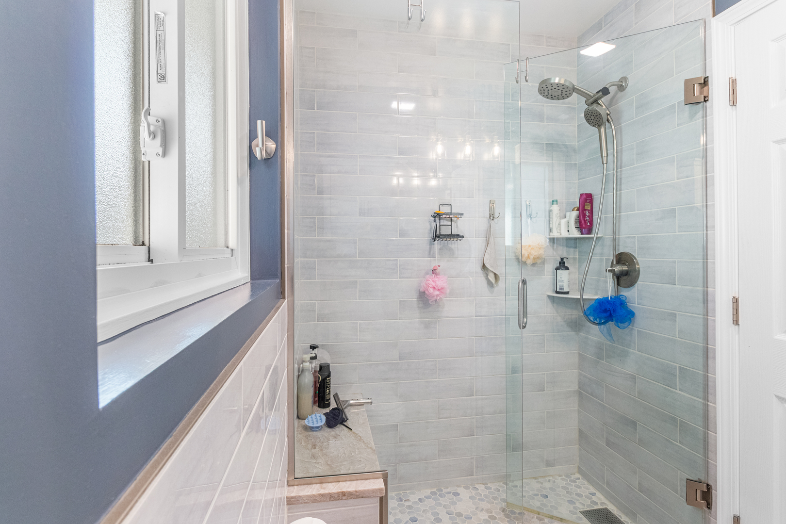 379 Stone Place Wheeling, IL 60090 - Photo 10 of 27 a bathroom with a shower