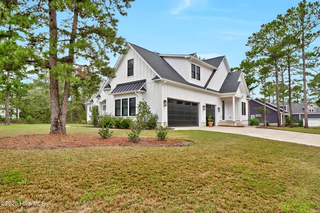 $950,000 | 9362 Fallen Pear Lane Northeast, Leland, NC 28451