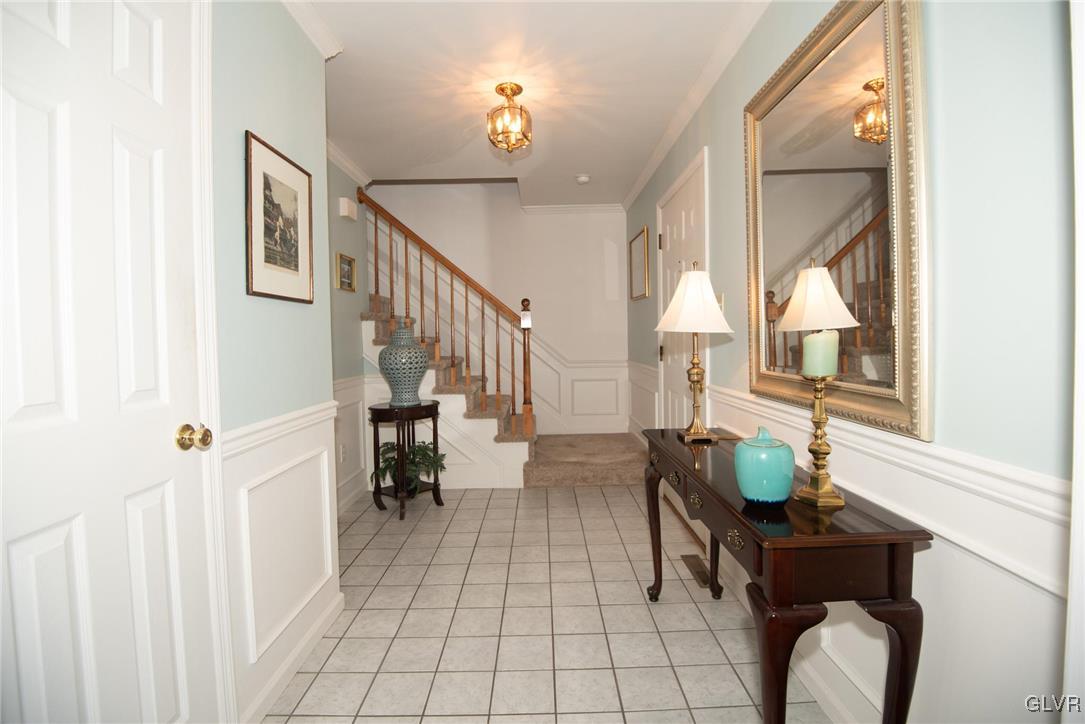 1145 Sunset View Drive Bethlehem, PA 18017 - Photo 13 of 32