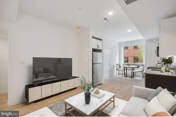 $2,295 | 2629 West Girard Avenue, Unit 9098, Philadelphia, PA 19130