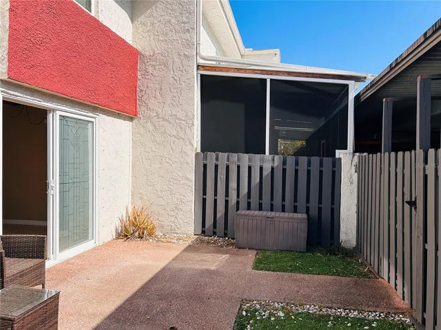 $2,500 | 2915 Pine Cone Circle, Clearwater, FL 33760