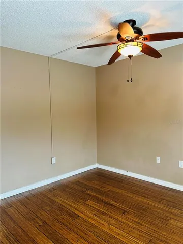 $2,500 | 2915 Pine Cone Circle, Clearwater, FL 33760