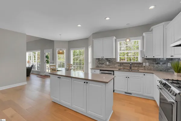 $635,000 | 9 Shannon Creek Court, Greenville, SC 29615