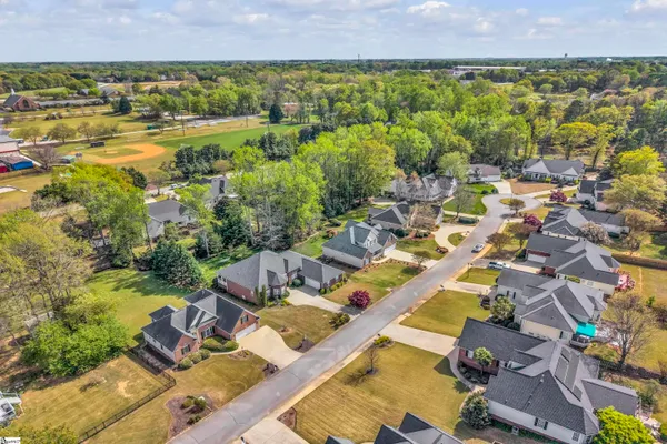 $635,000 | 9 Shannon Creek Court, Greenville, SC 29615