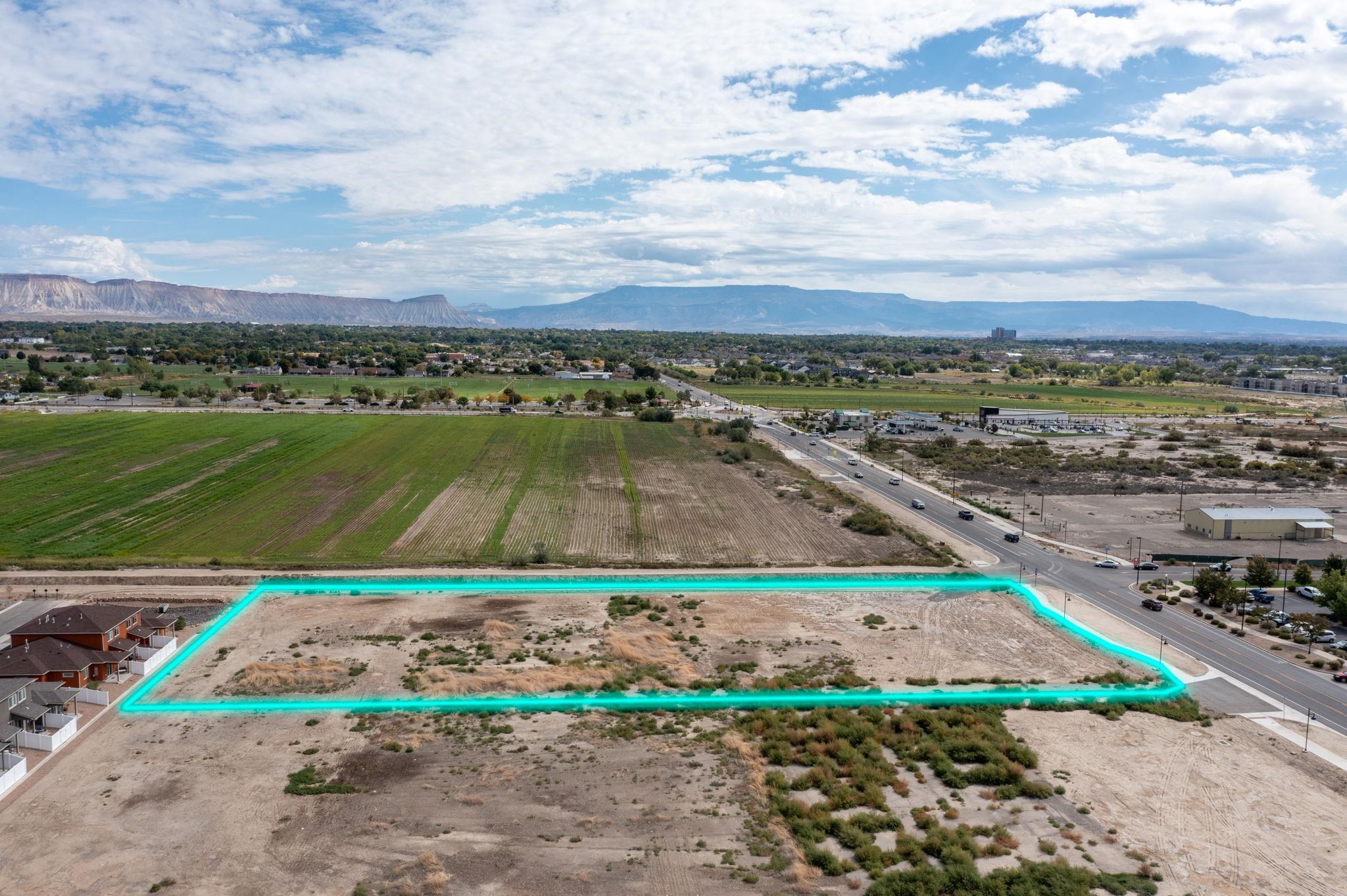 2376 G Road Grand Junction, CO 81505 - Photo 3 of 7 a view of a city with an ocean