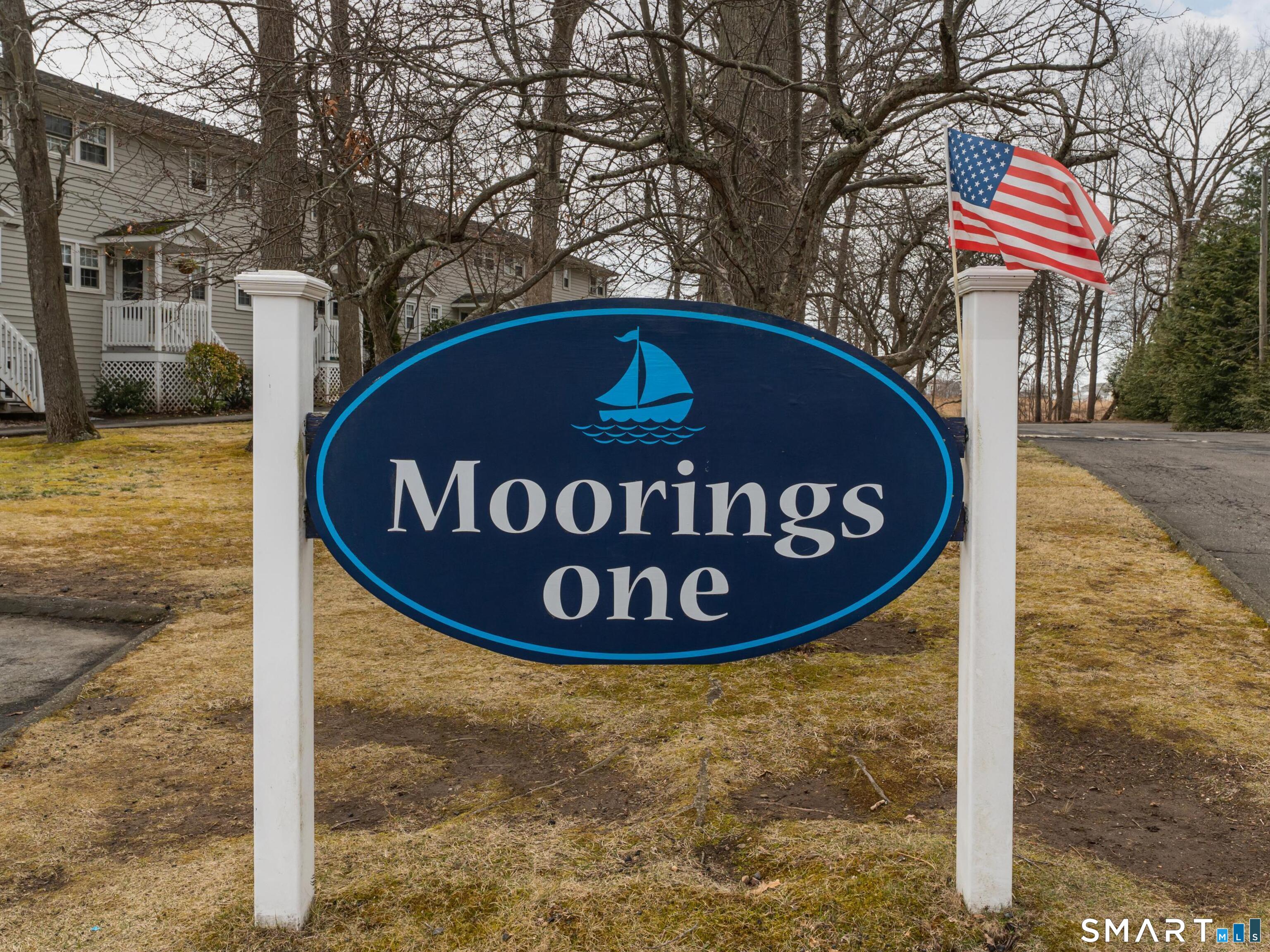 280 East Main Street, Unit B5 Clinton, CT 06413 - Photo 19 of 19 Entry to condo complex.