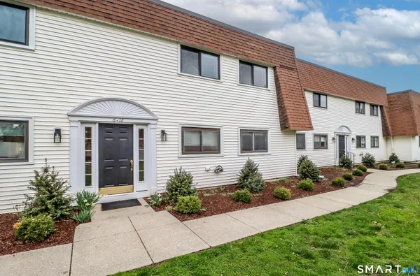 $535,000 | 12 Hulls Highway, Unit 12, Fairfield, CT 06890