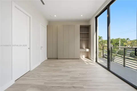 $3,750,000 | 1117 Southeast 9th Street, Fort Lauderdale, FL 33316
