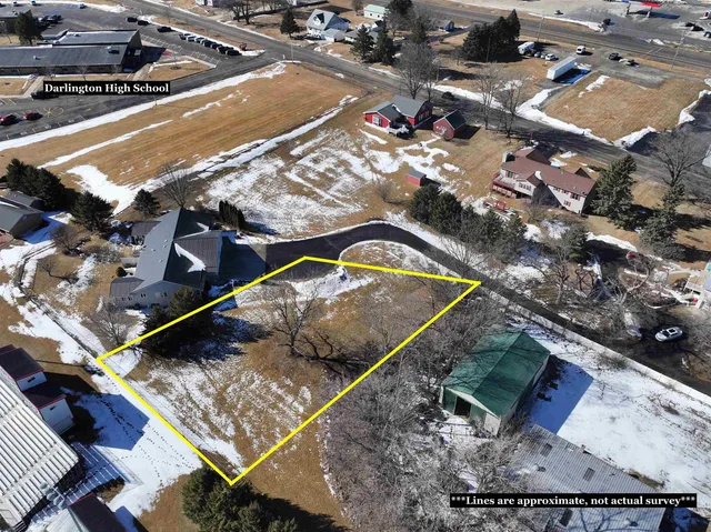 $25,000 | 15625 County Shop Road, Darlington, WI 53530