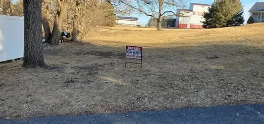 $25,000 | 15625 County Shop Road, Darlington, WI 53530