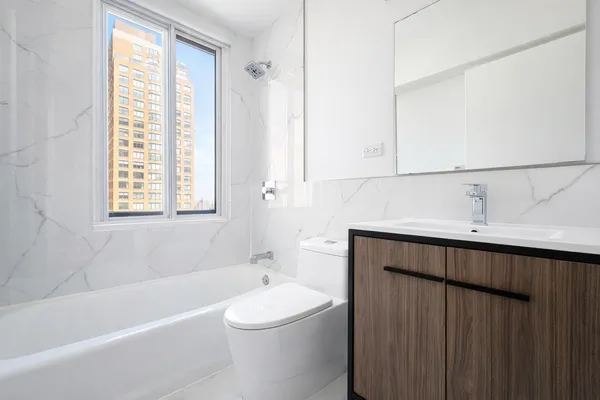 $6,200 | 1735 York Avenue, Unit 14H | Upper East Side